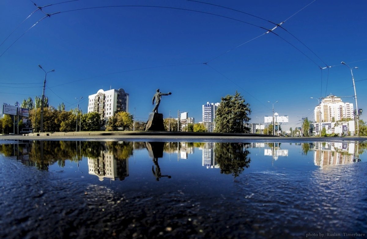 Шахтерская площадь