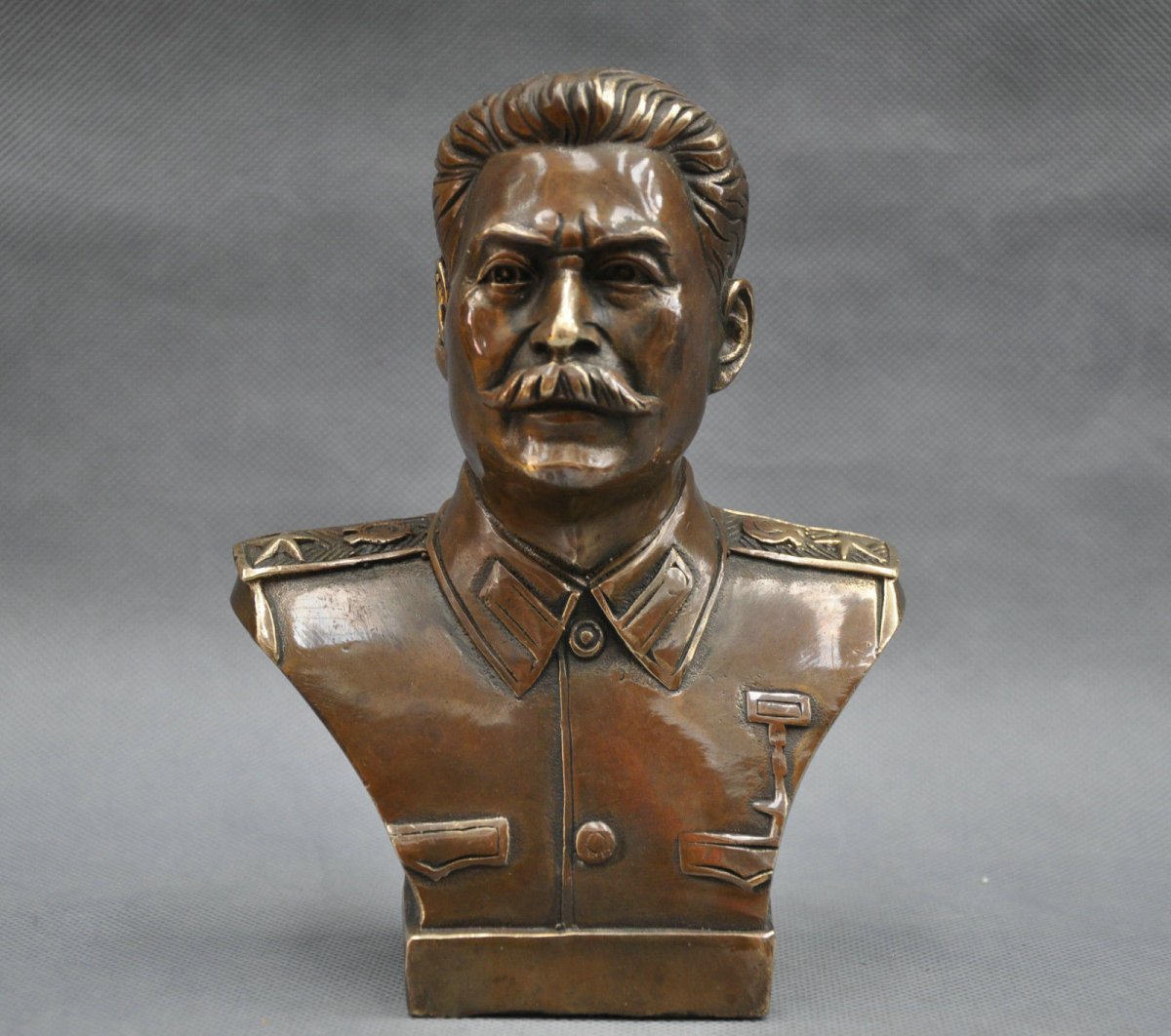 Сталин Иосиф бюст