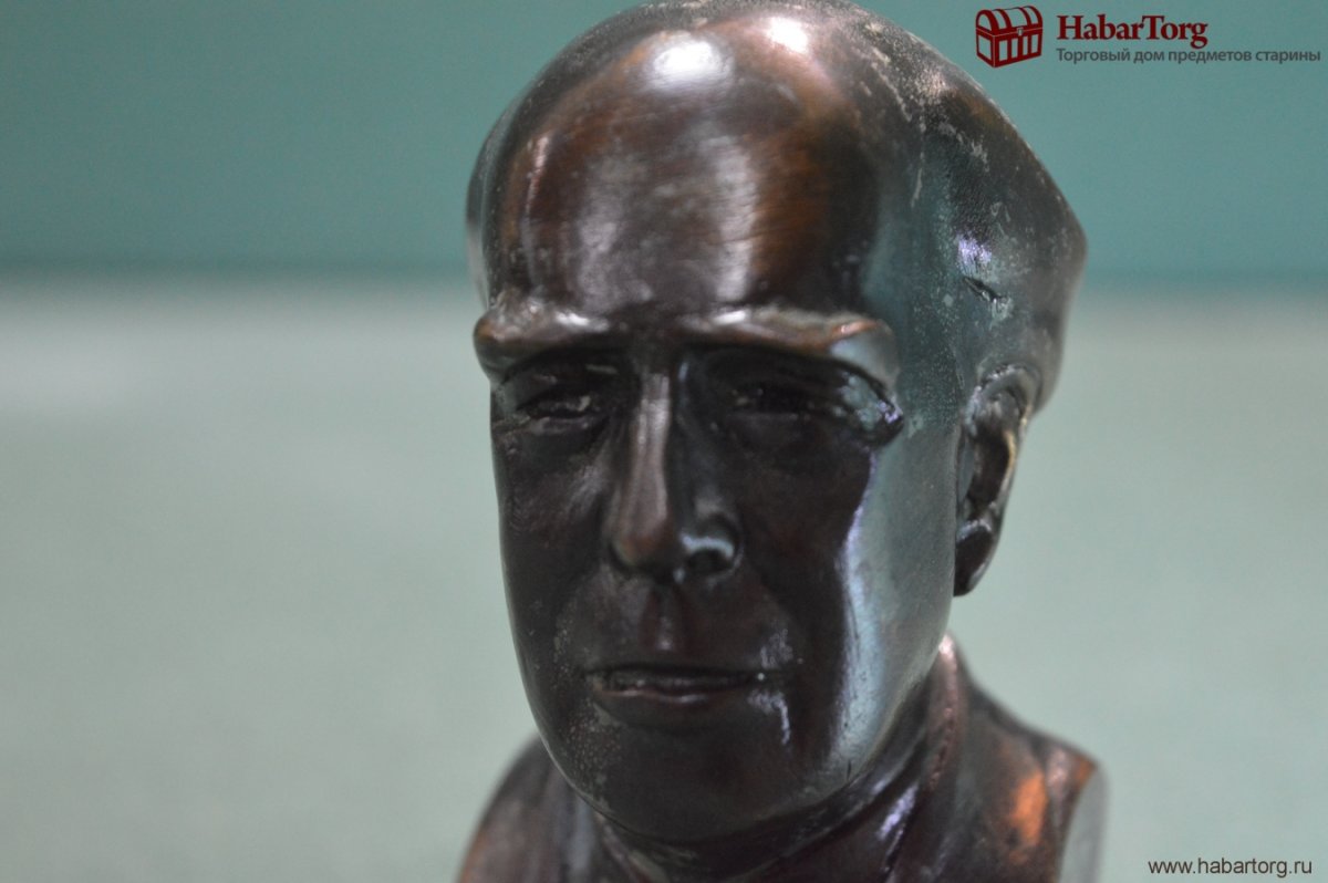 Бюст Станиславского