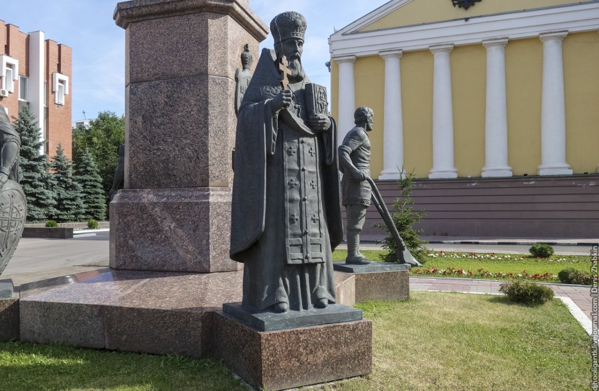 Памятник Петру Столыпину (Саратов)