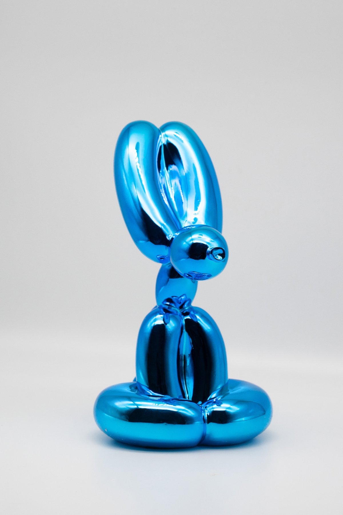 Jeff Koons Balloon Dog