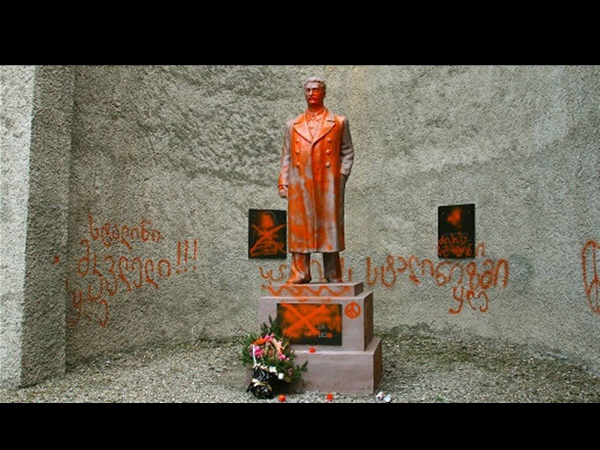 Памятники Сталина в Грузии