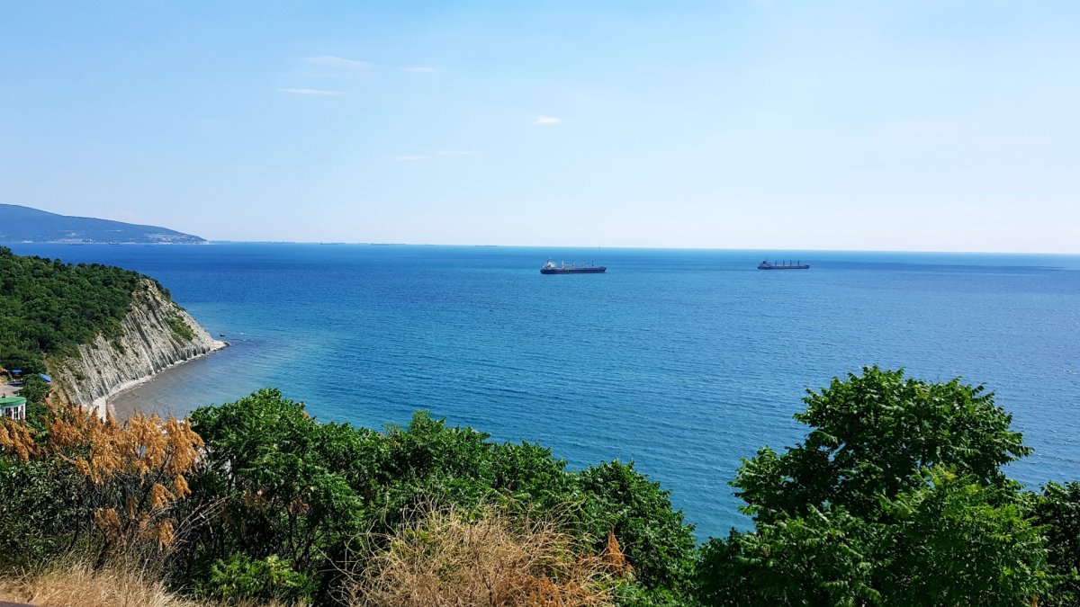 Высокий берег Кабардинка