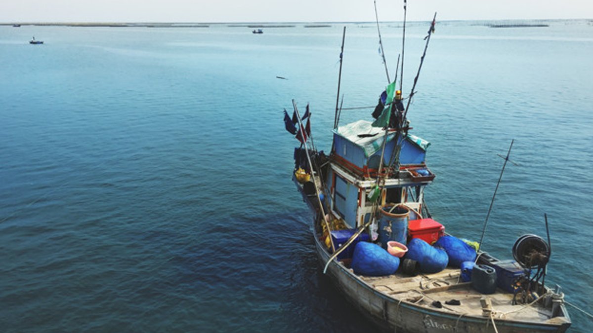 Fishing Boat Pi