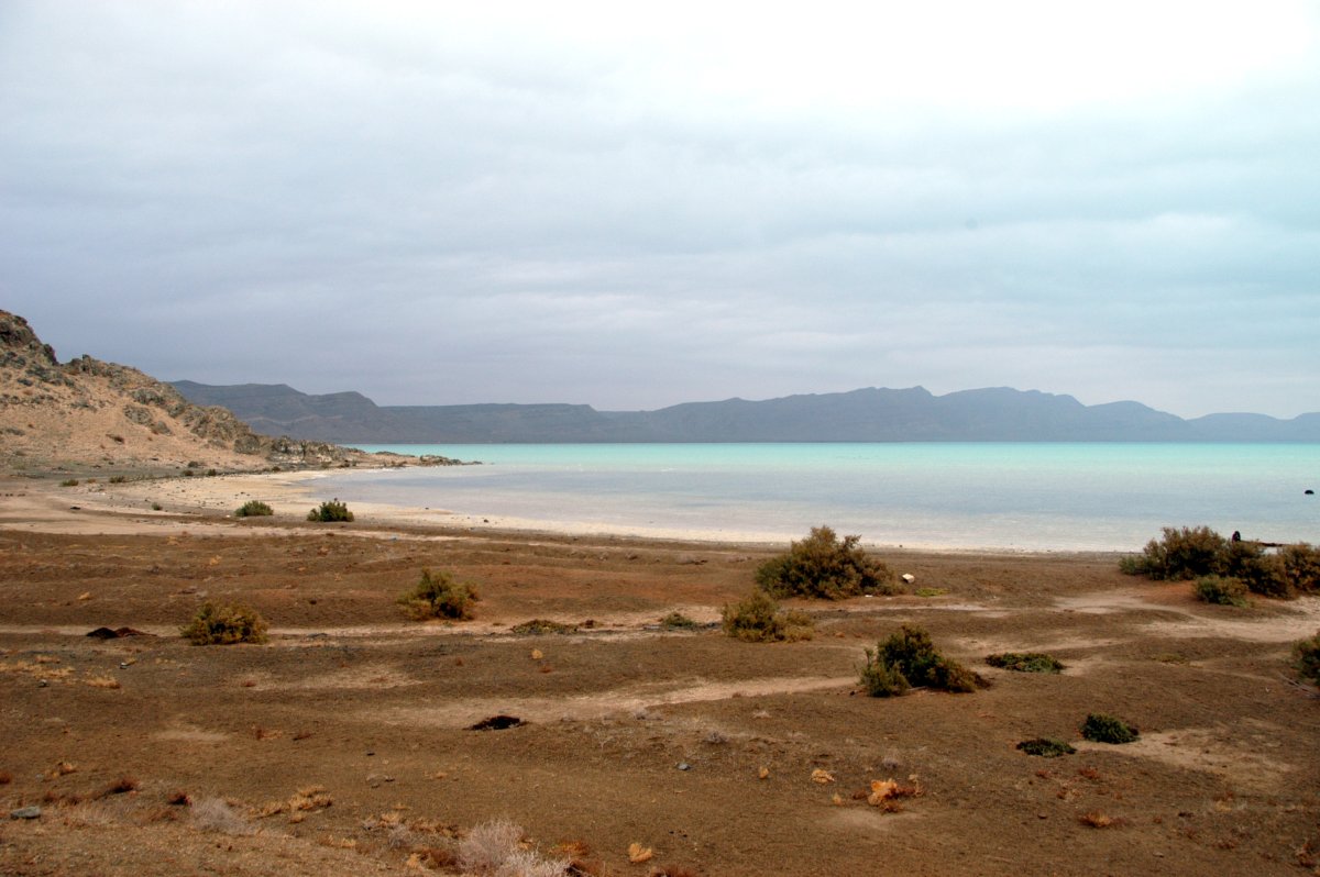 Каспийское море пустынные берега Туркмении