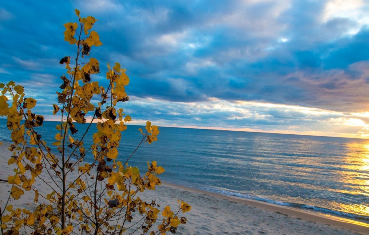 Осень на море