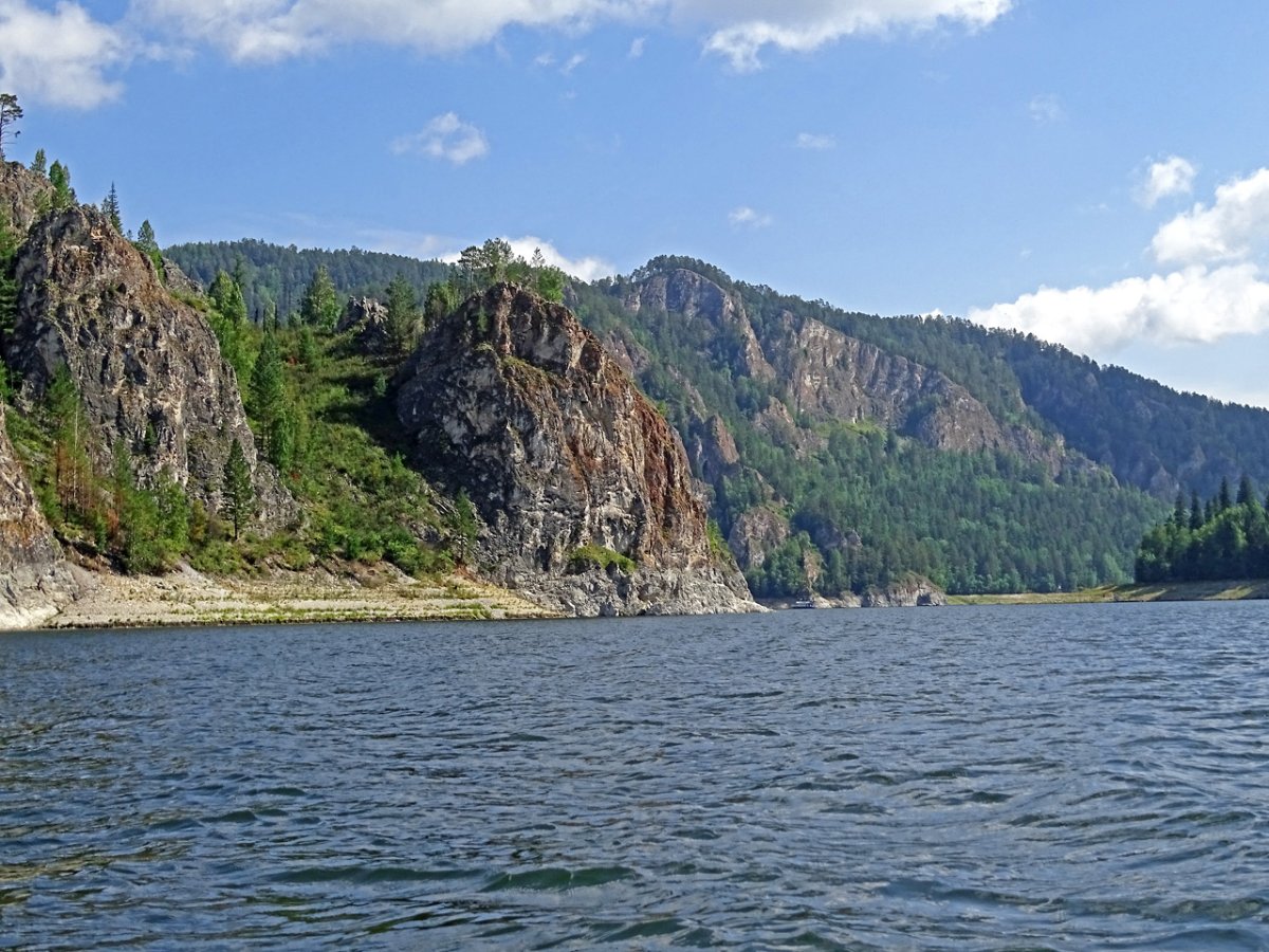 Залив бюза красноярское море