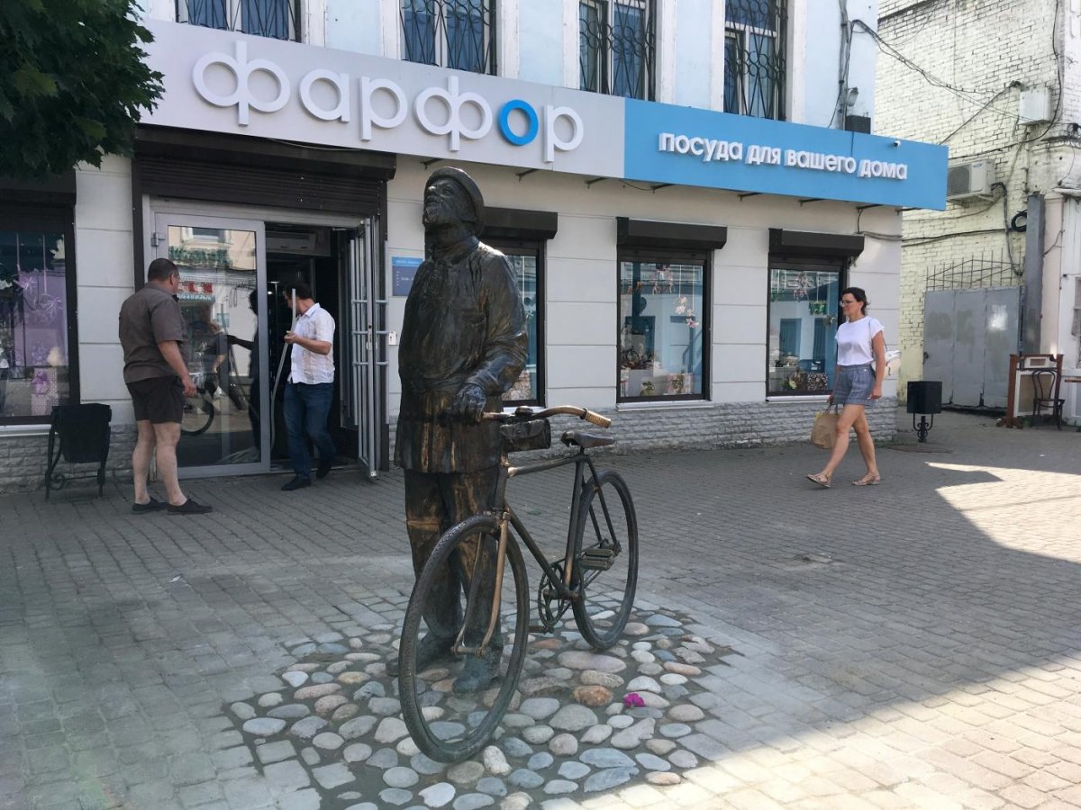 Памятник велосипеду