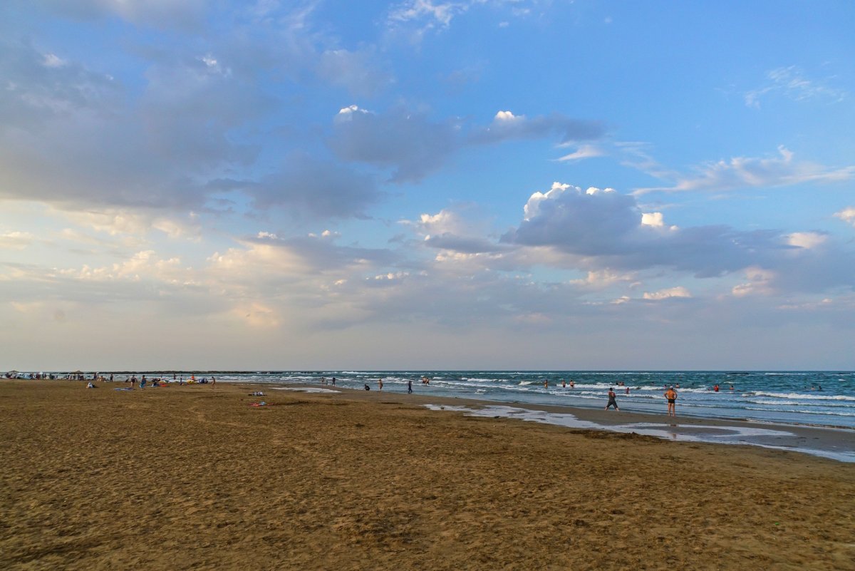 Каспийское море Лагань пляж