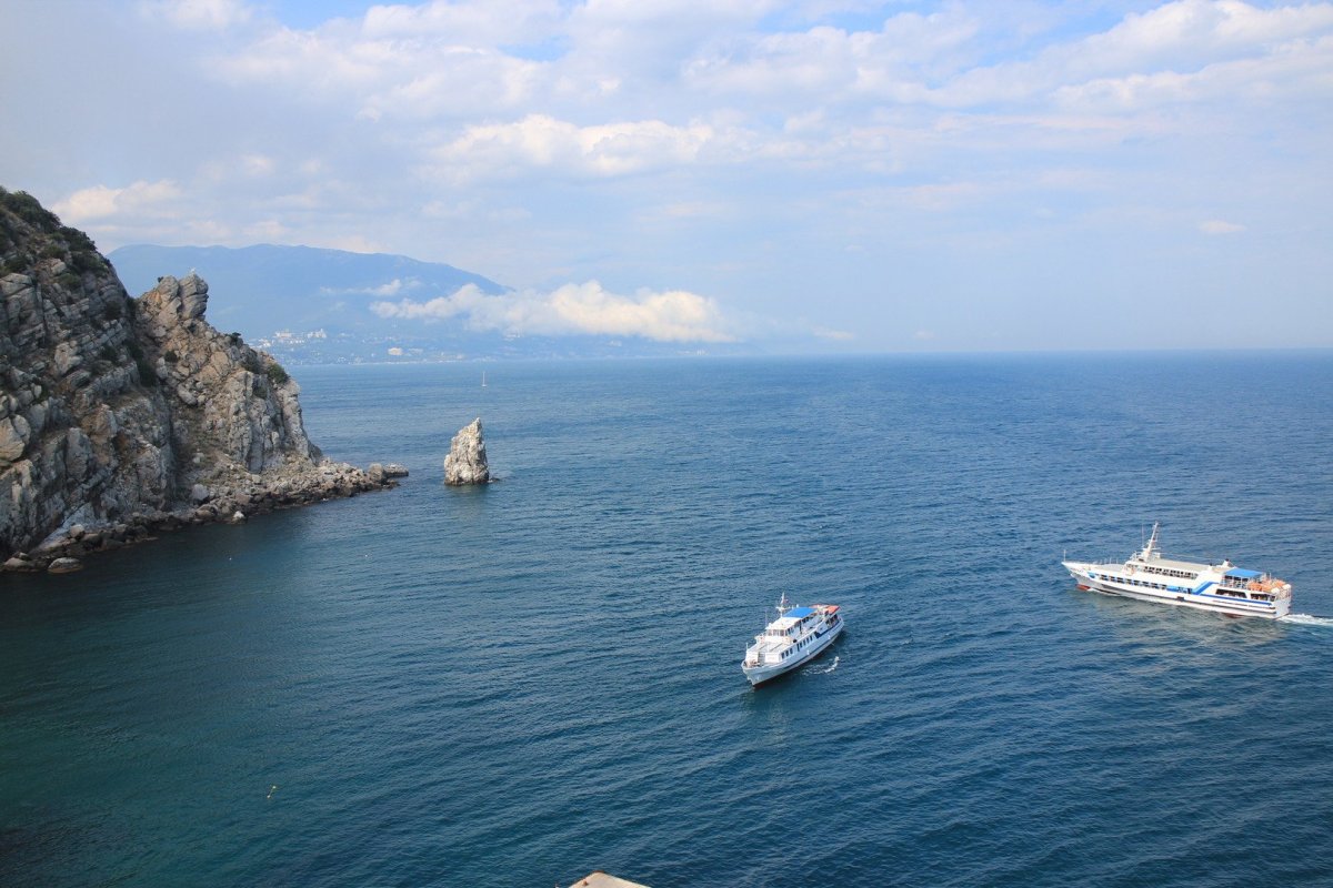 Черное море внизу