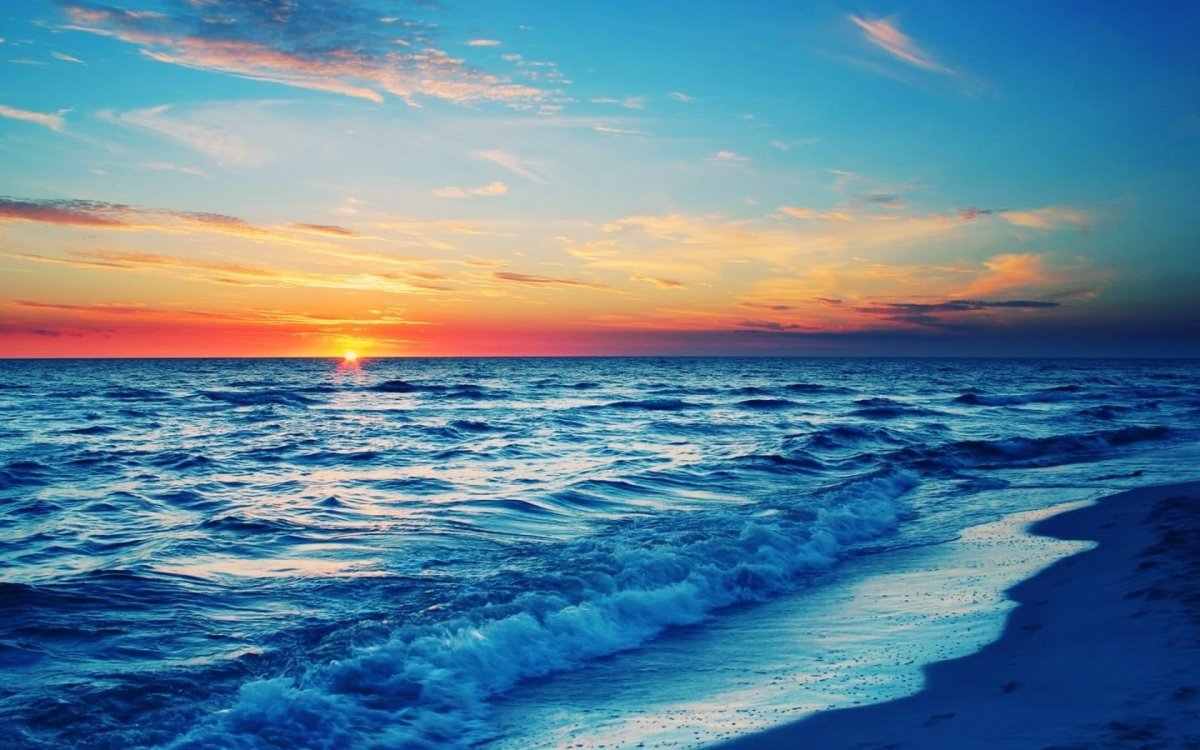 Закат на море