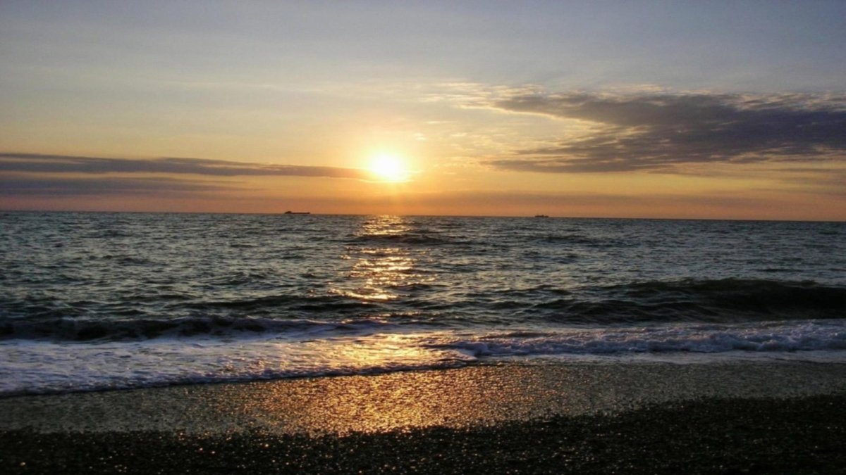 Адлер море закат