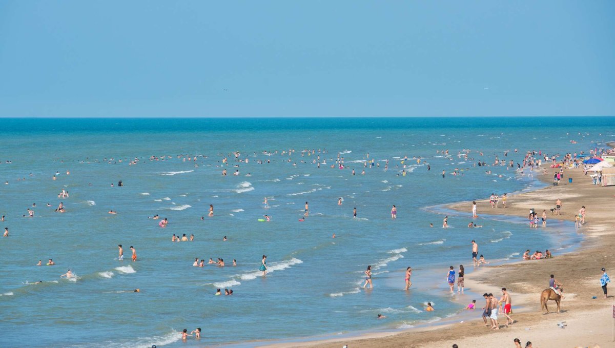 Пляжи Каспийского моря Азербайджан