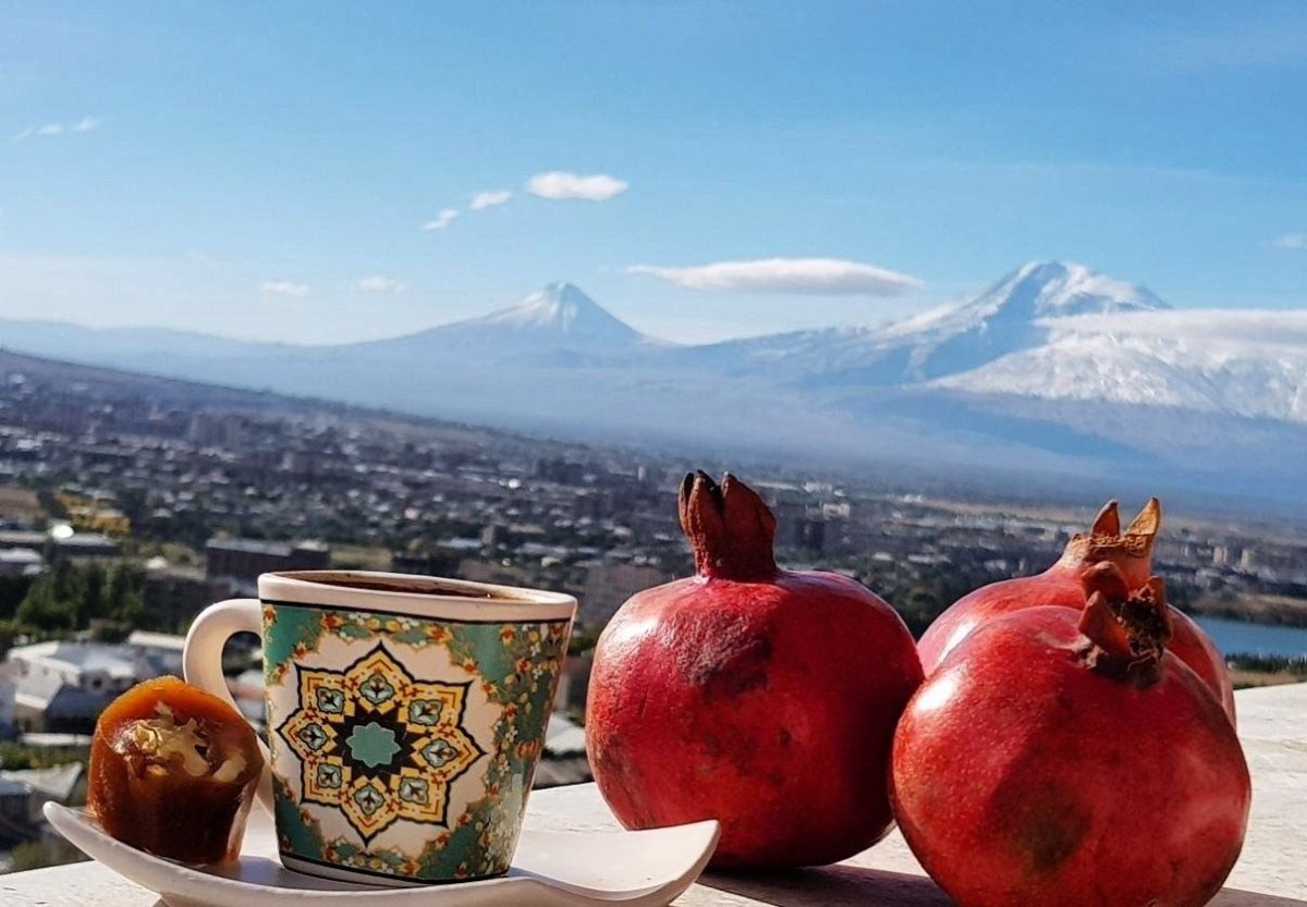 Армянский гранат Арарат