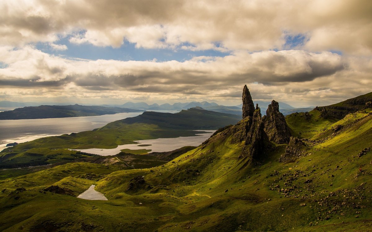 Old man of Storr Шотландия