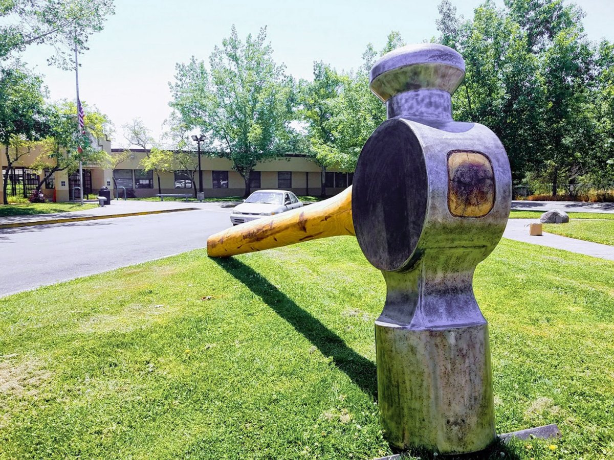 Giant Hammer