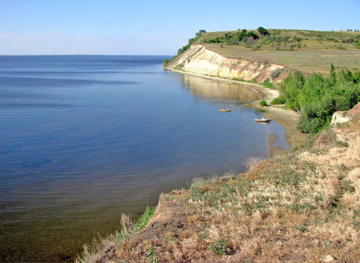 Волгоградское водохранилище на Волге