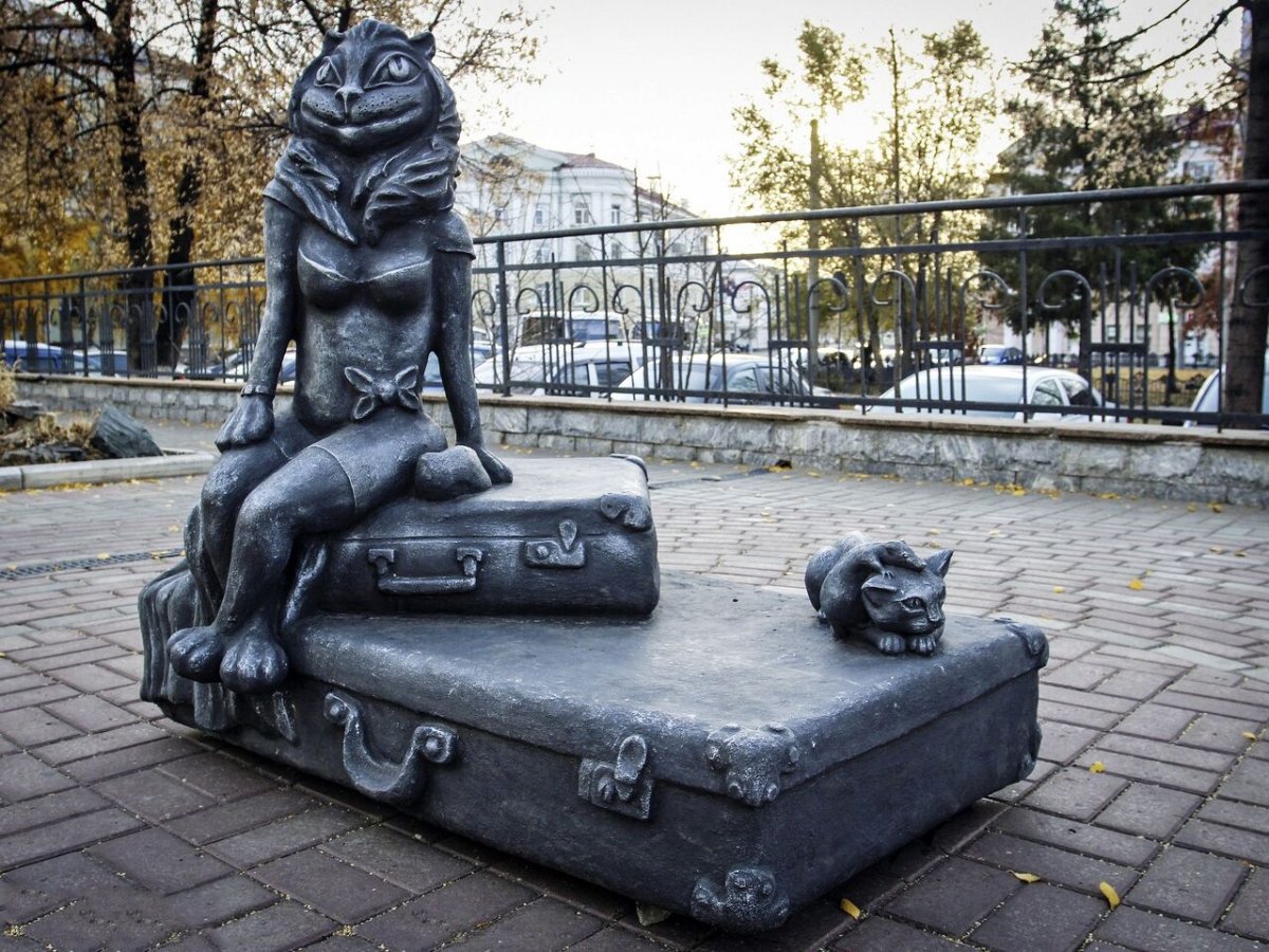 Кот на вокзале Курган