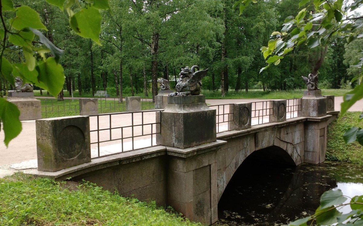Драконов мост в Царском селе