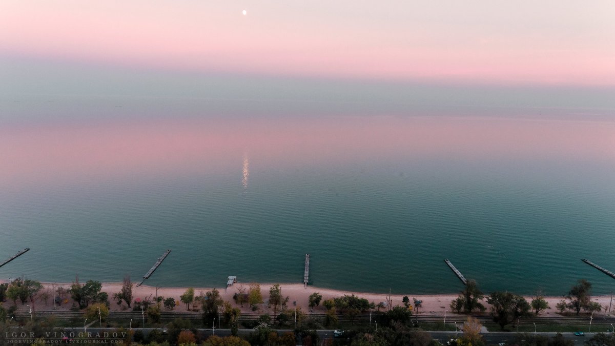 Город Мариуполь .море