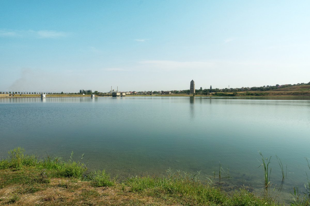Грозный Черноречье море