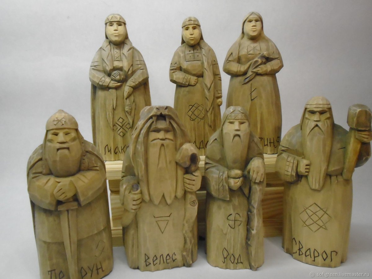 Славянская скульптура