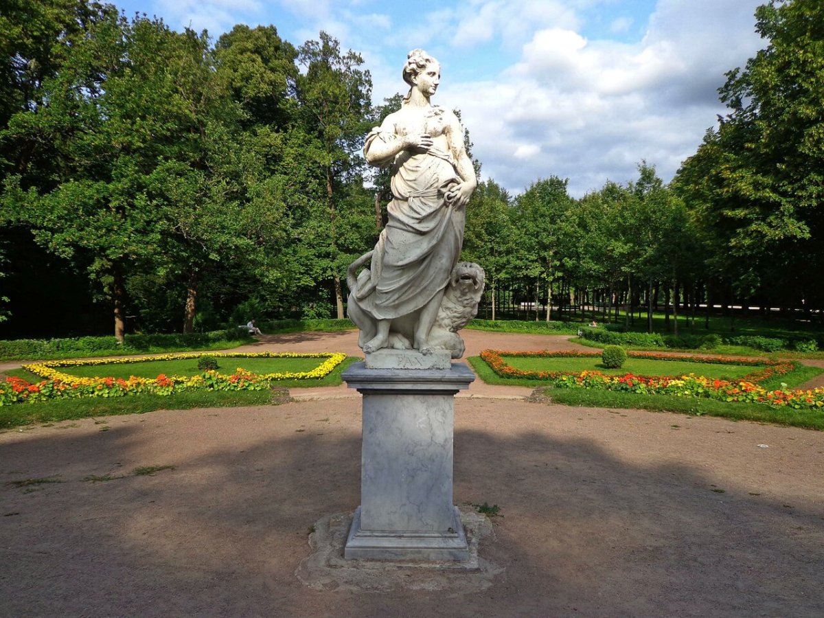 Павловский парк скульптуры