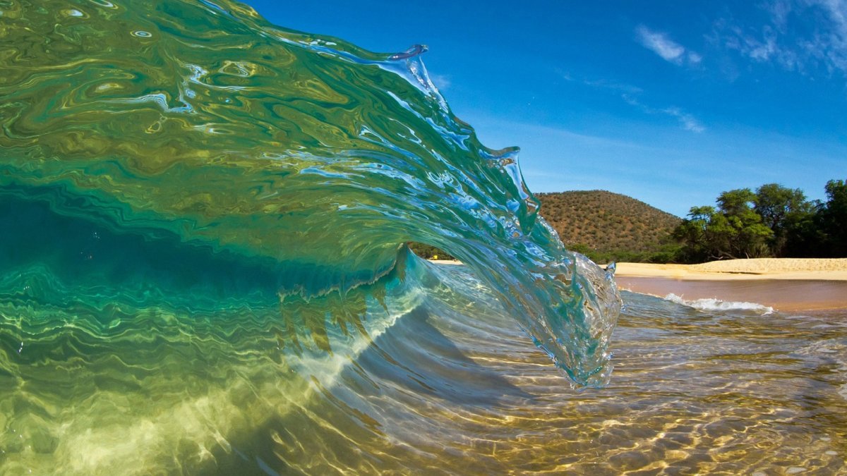 Прозрачная вода море