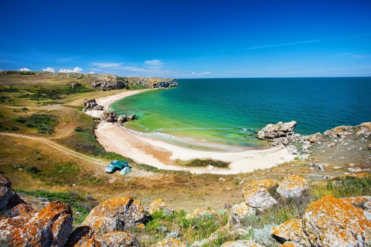 Караларские пляжи Крыма