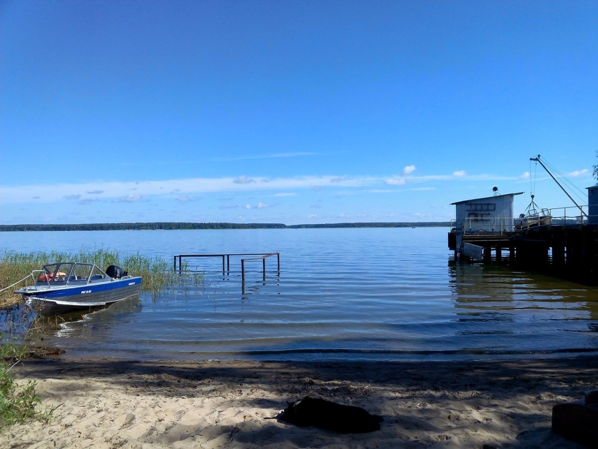 Остров липня московское море