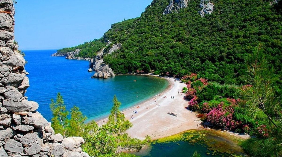 Пляж Чирали в Кемере