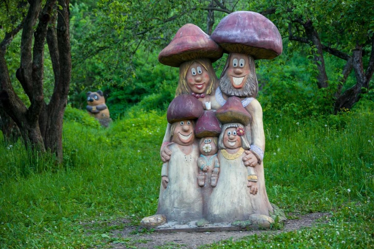 Тушино парк фигуры