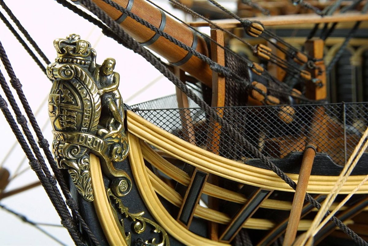 Гальюнная фигура HMS Victory