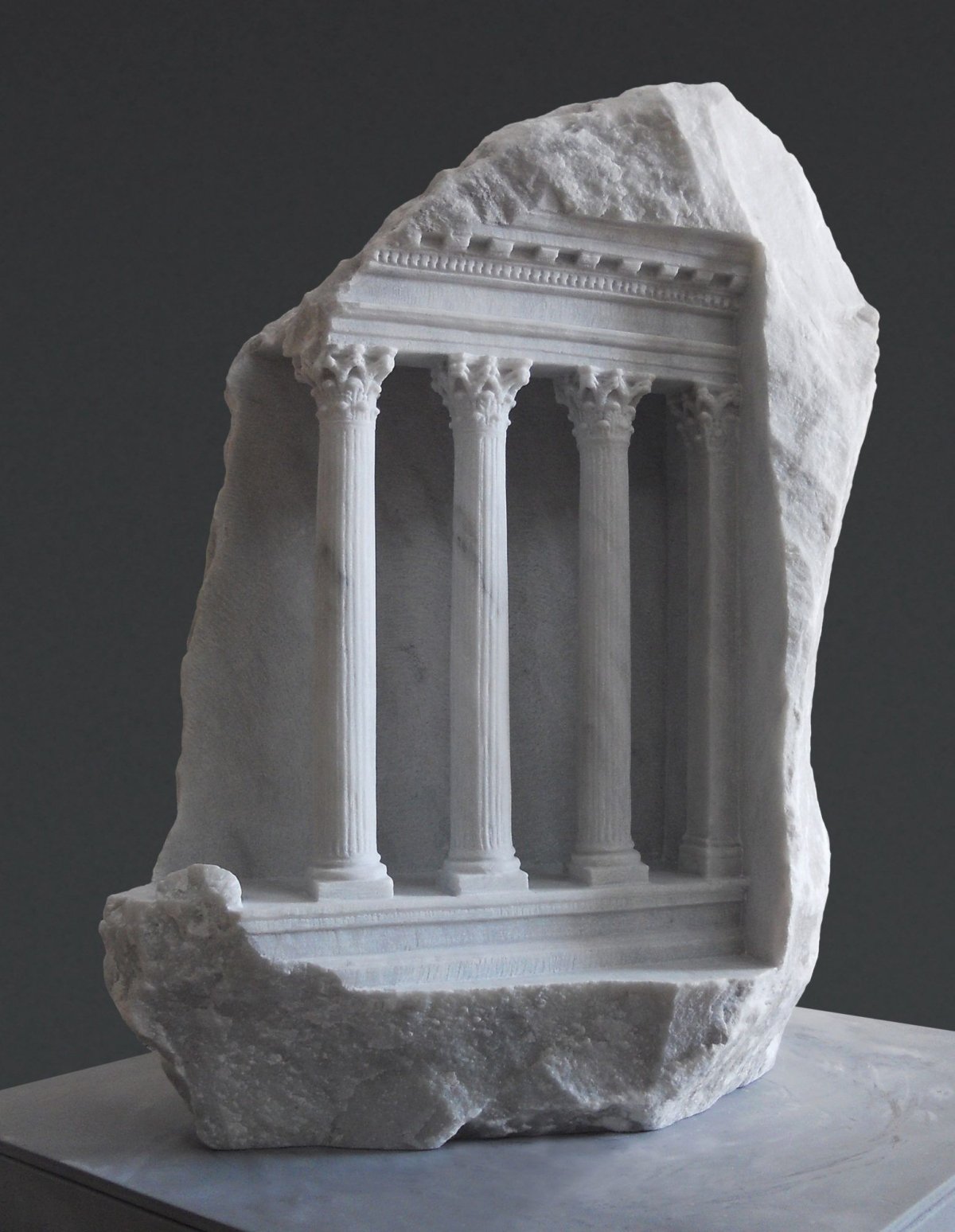 Мраморные скульптуры Matthew Simmonds