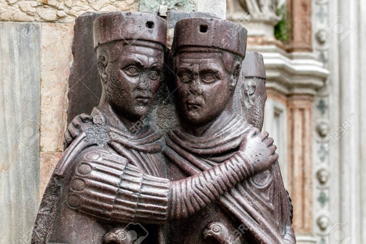 Скульптура тетрархи