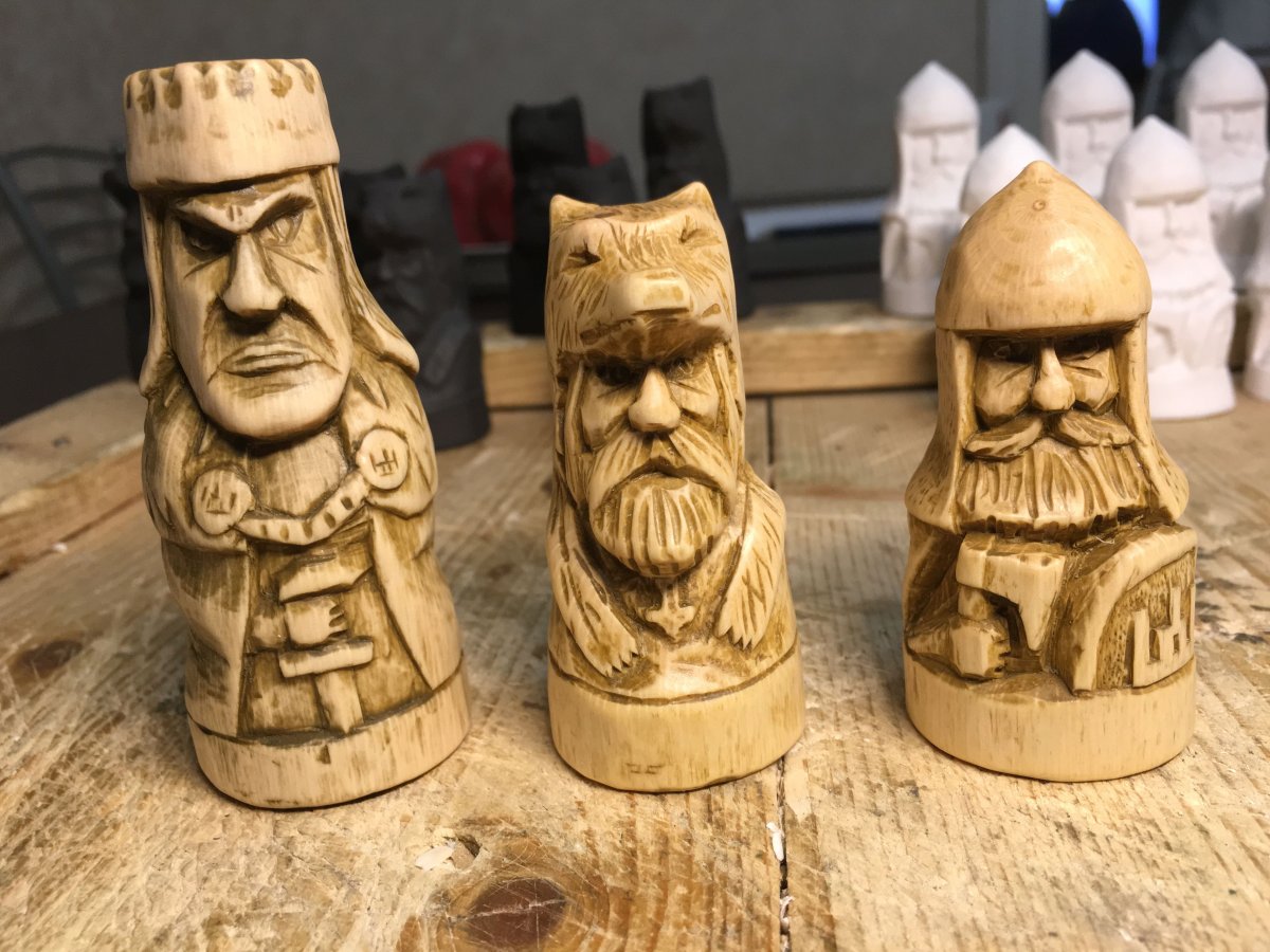 Резные шахматы Викинги