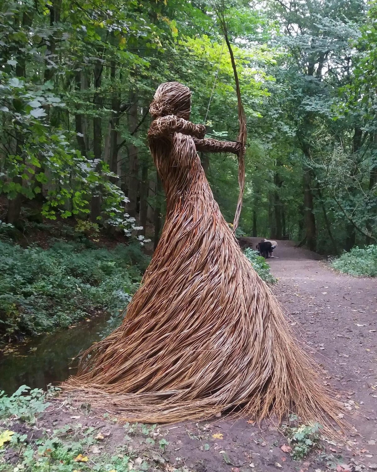 Olga ziemska скульптура