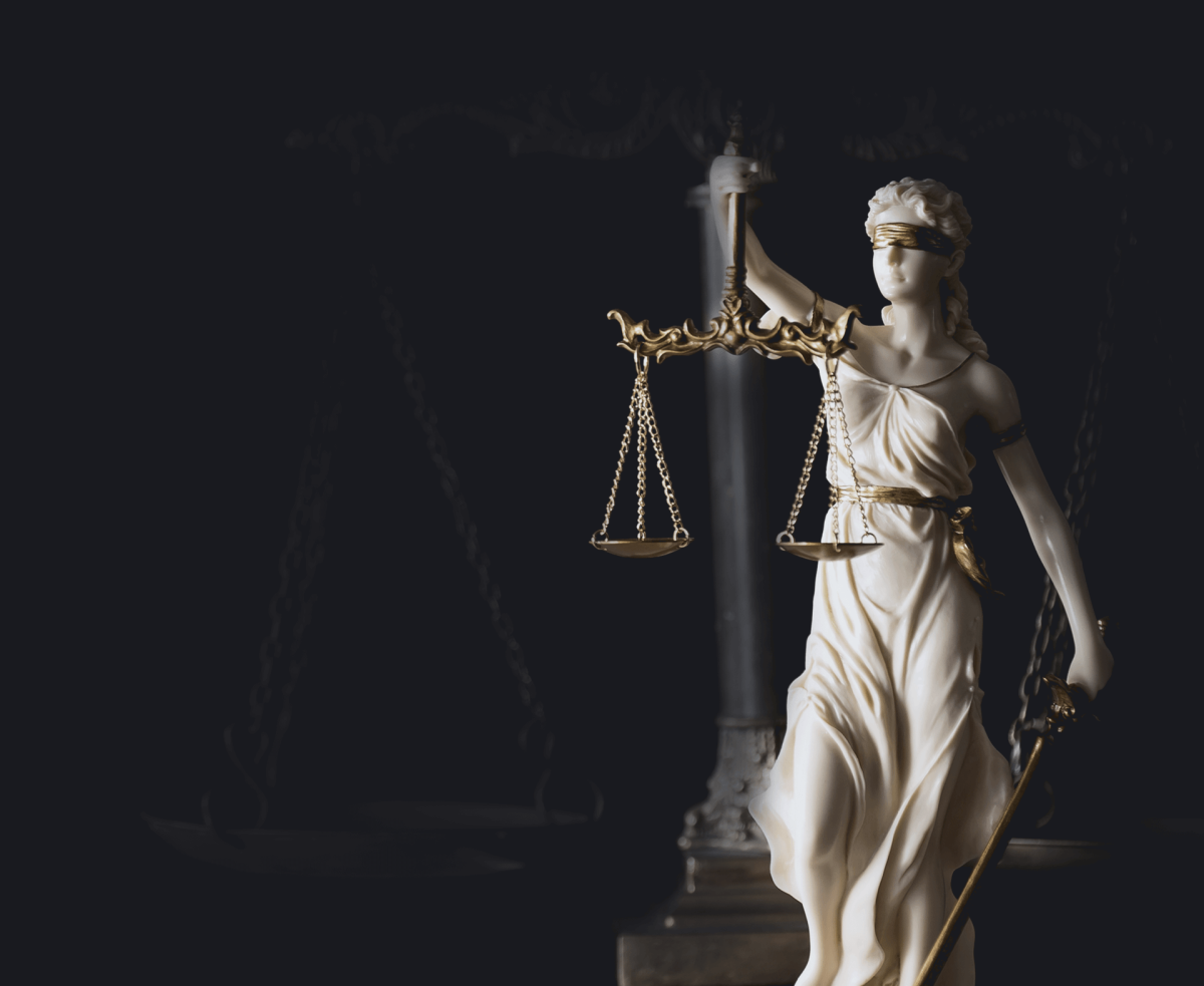 Статуя Богини правосудия Фемиды