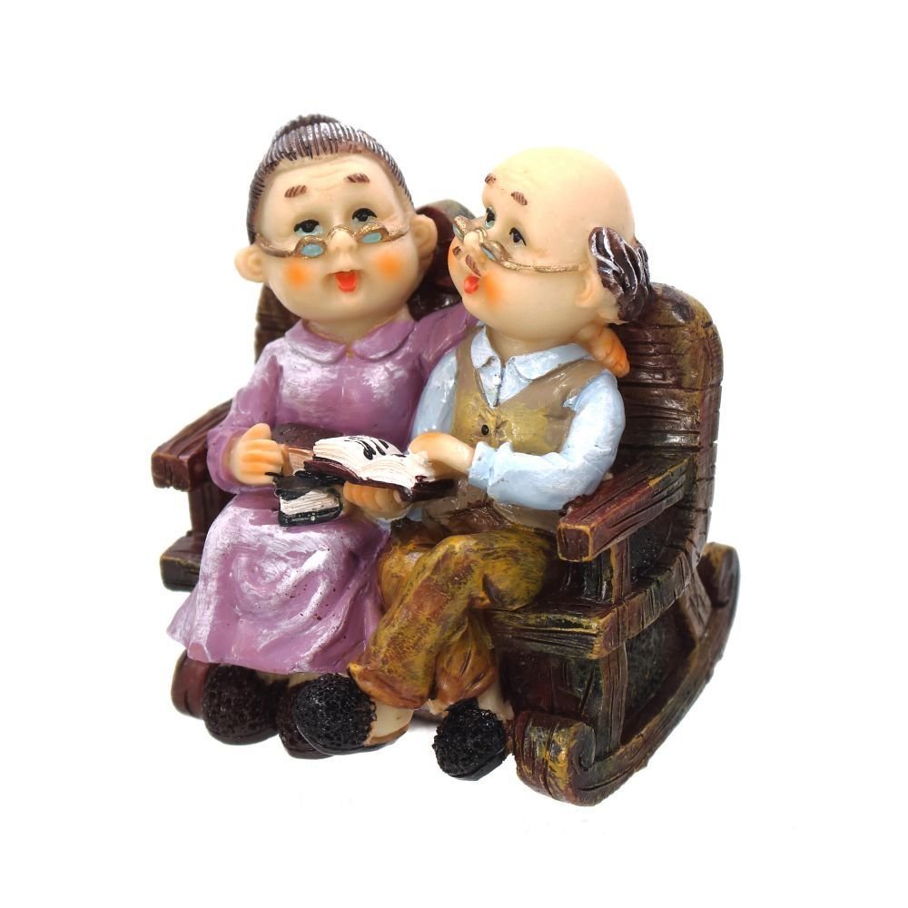 Фигурки бабушки и дедушки