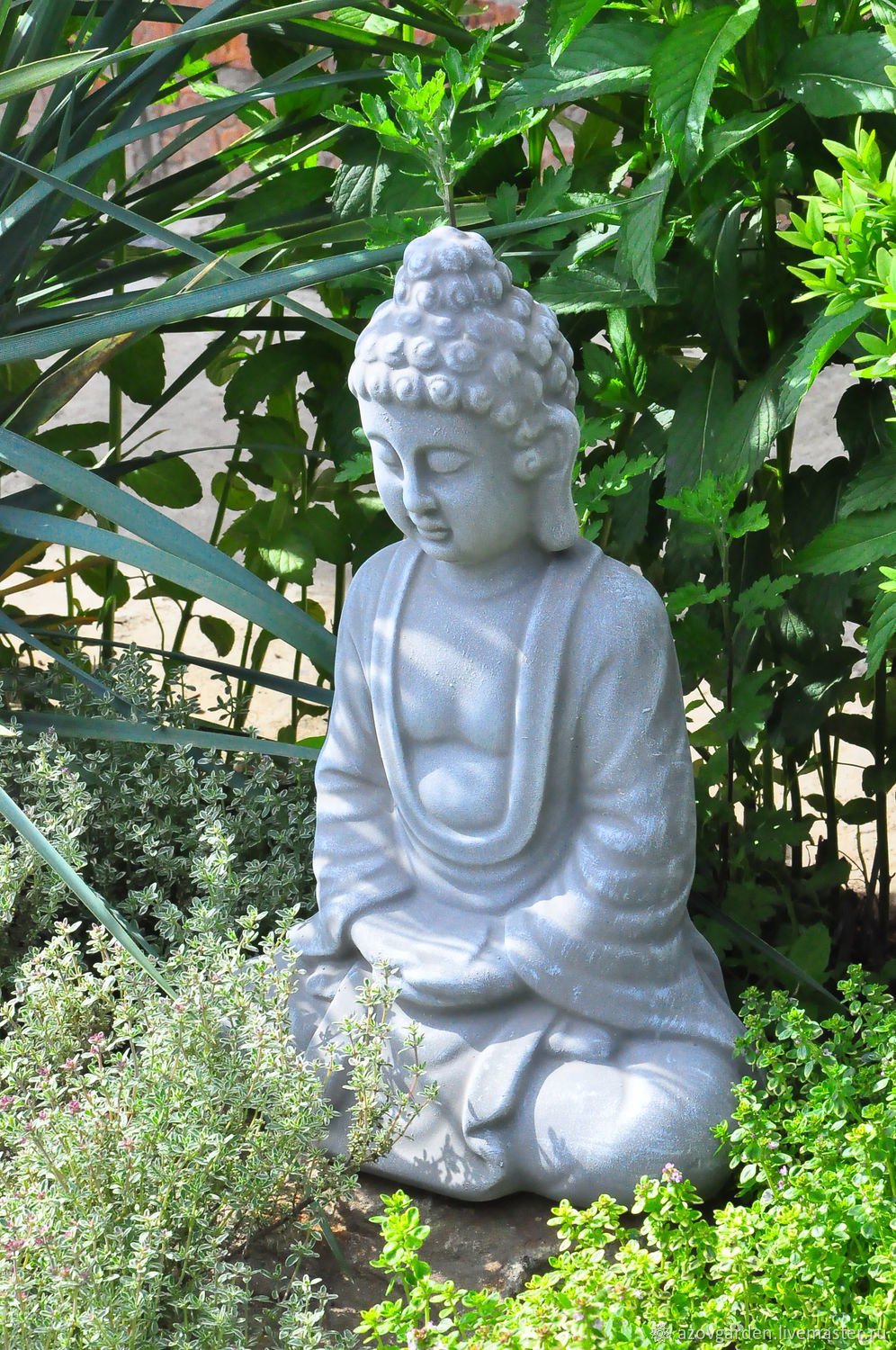 Azov Garden Будда