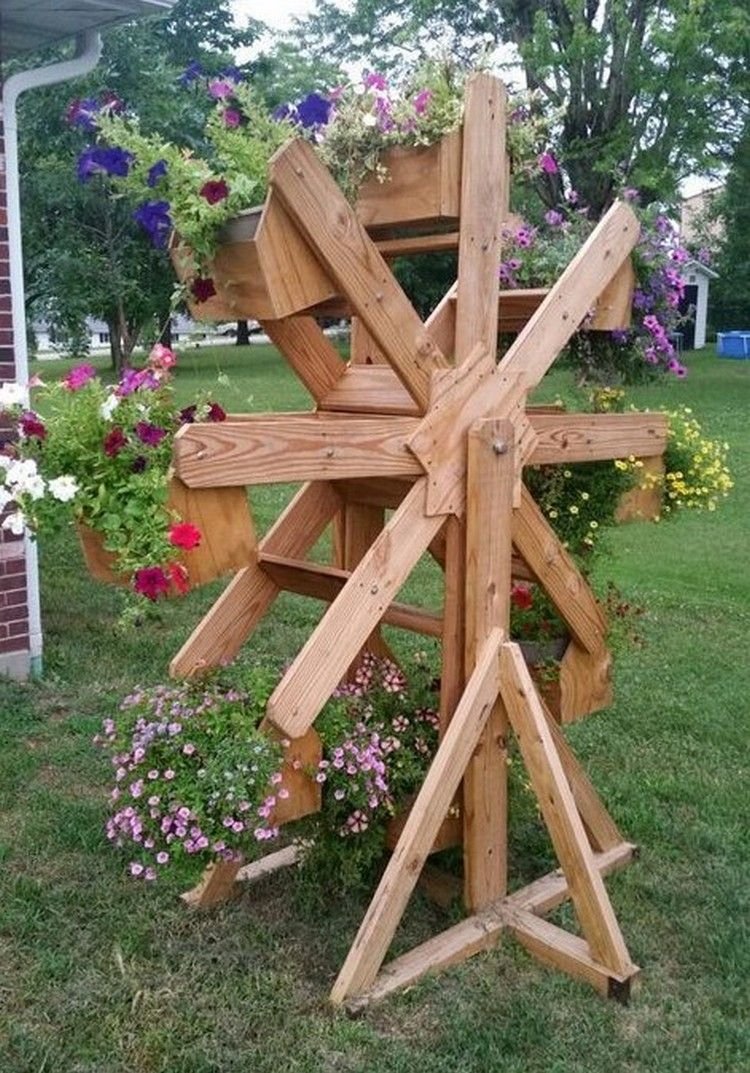 Деревянный декор для сада