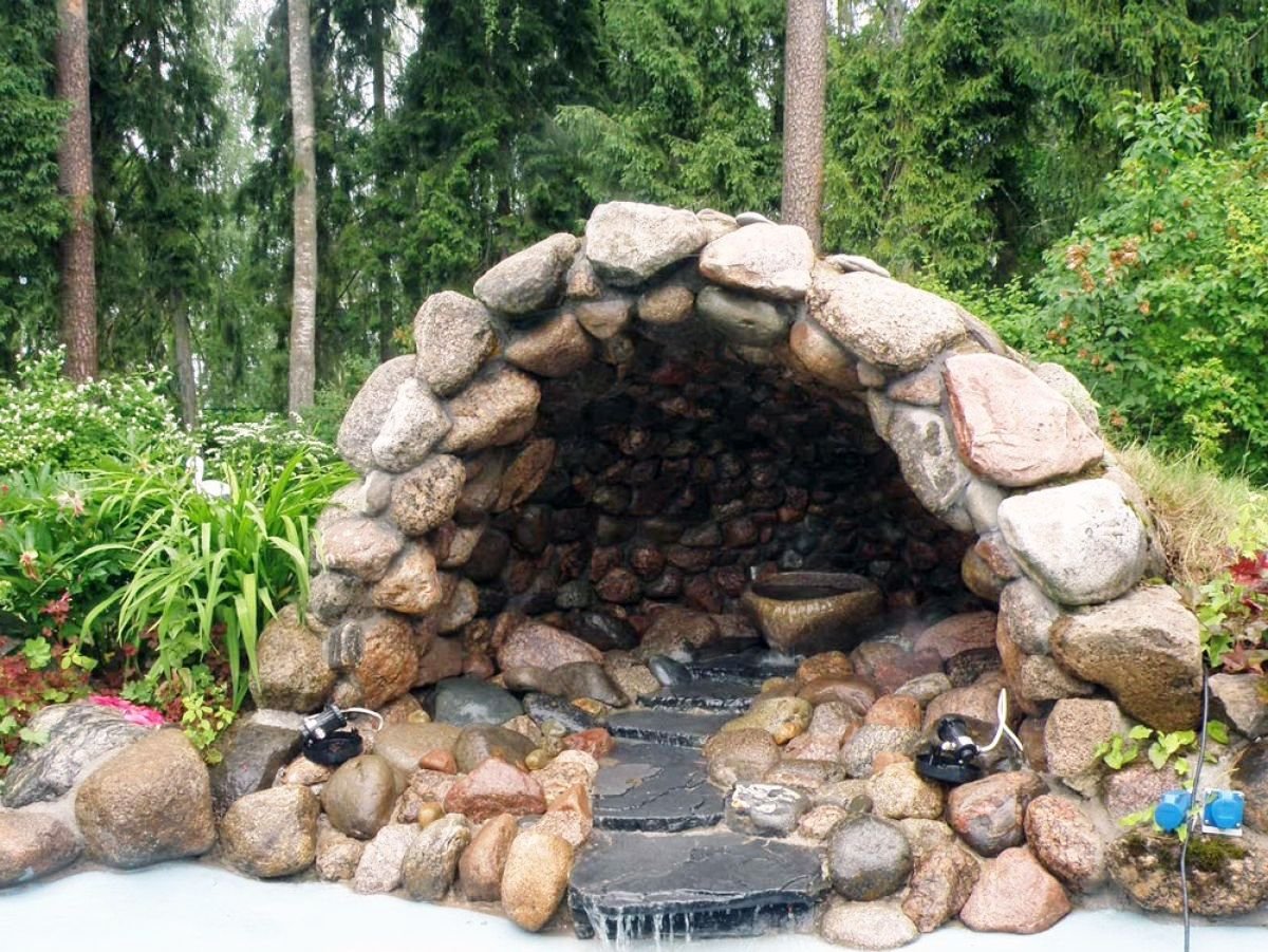 Искусственный камень для сада