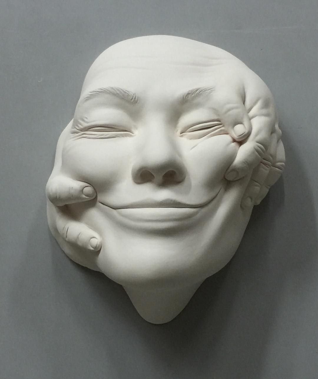 Керамические скульптуры Johnson Tsang