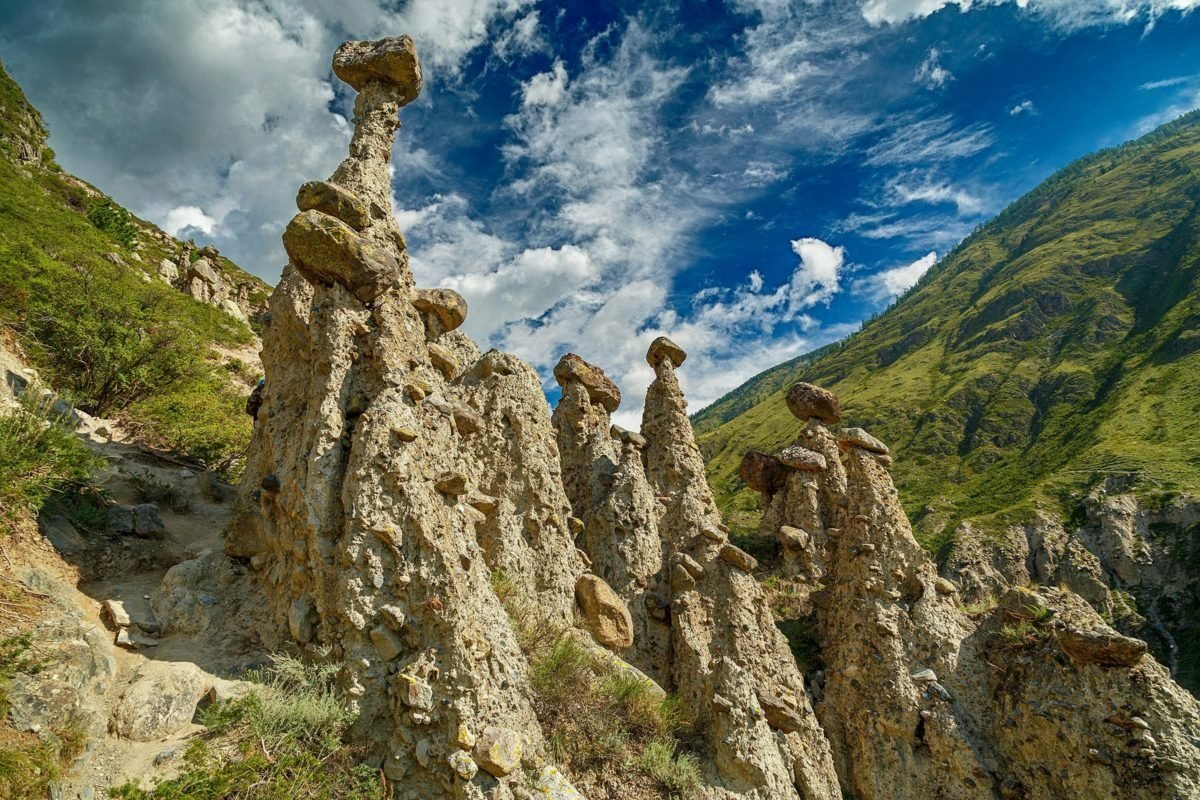 Каменные грибы, горный Алтай, урочище Аккурум