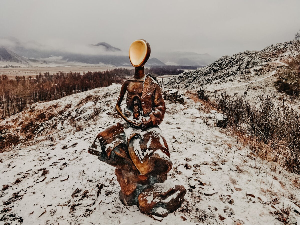 Памятник суслику горный Алтай