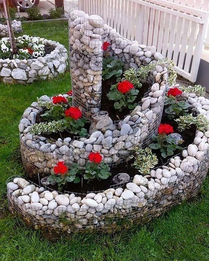 Декоративное украшение сада