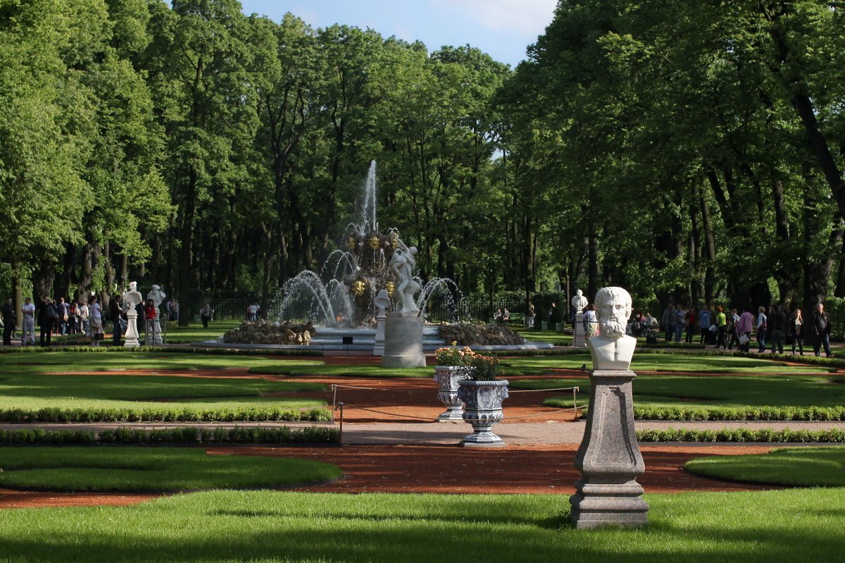Парк Петра 1 в Санкт-Петербурге