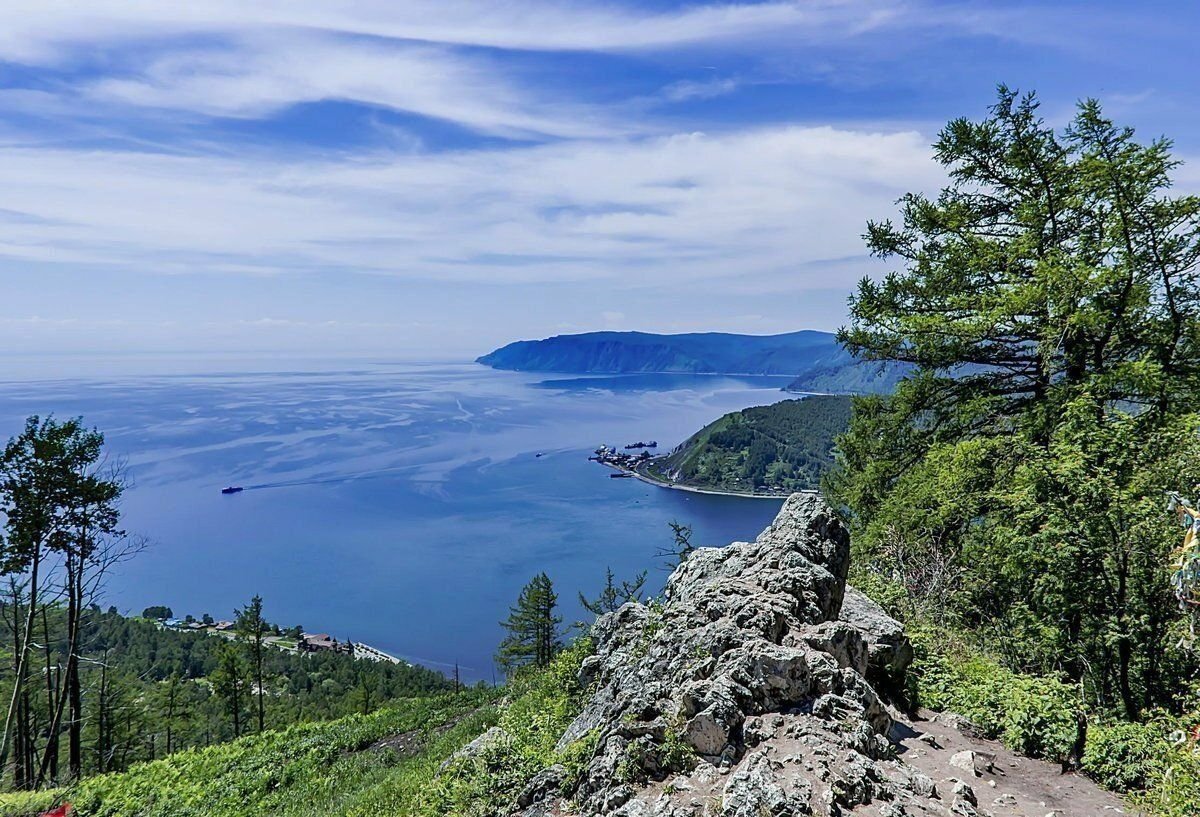 Камень Черского Листвянка
