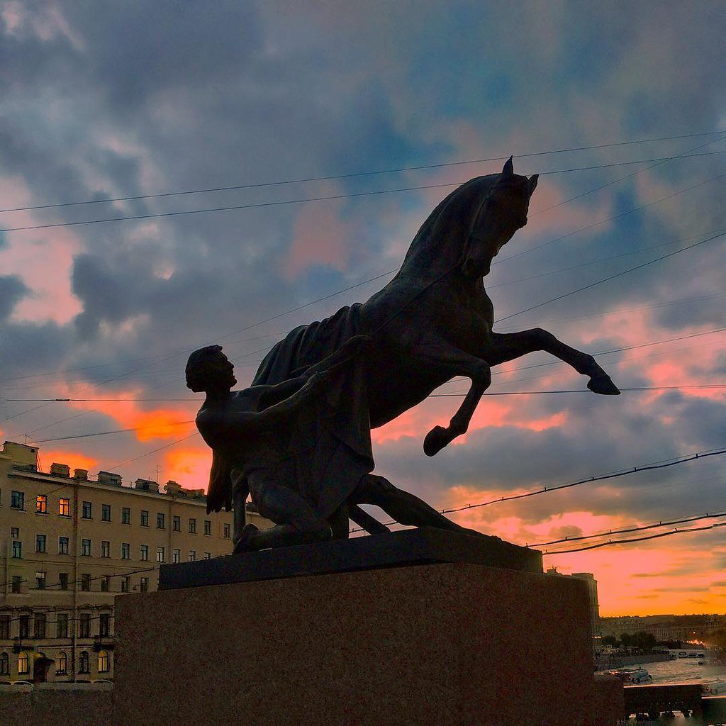 Аничков мост