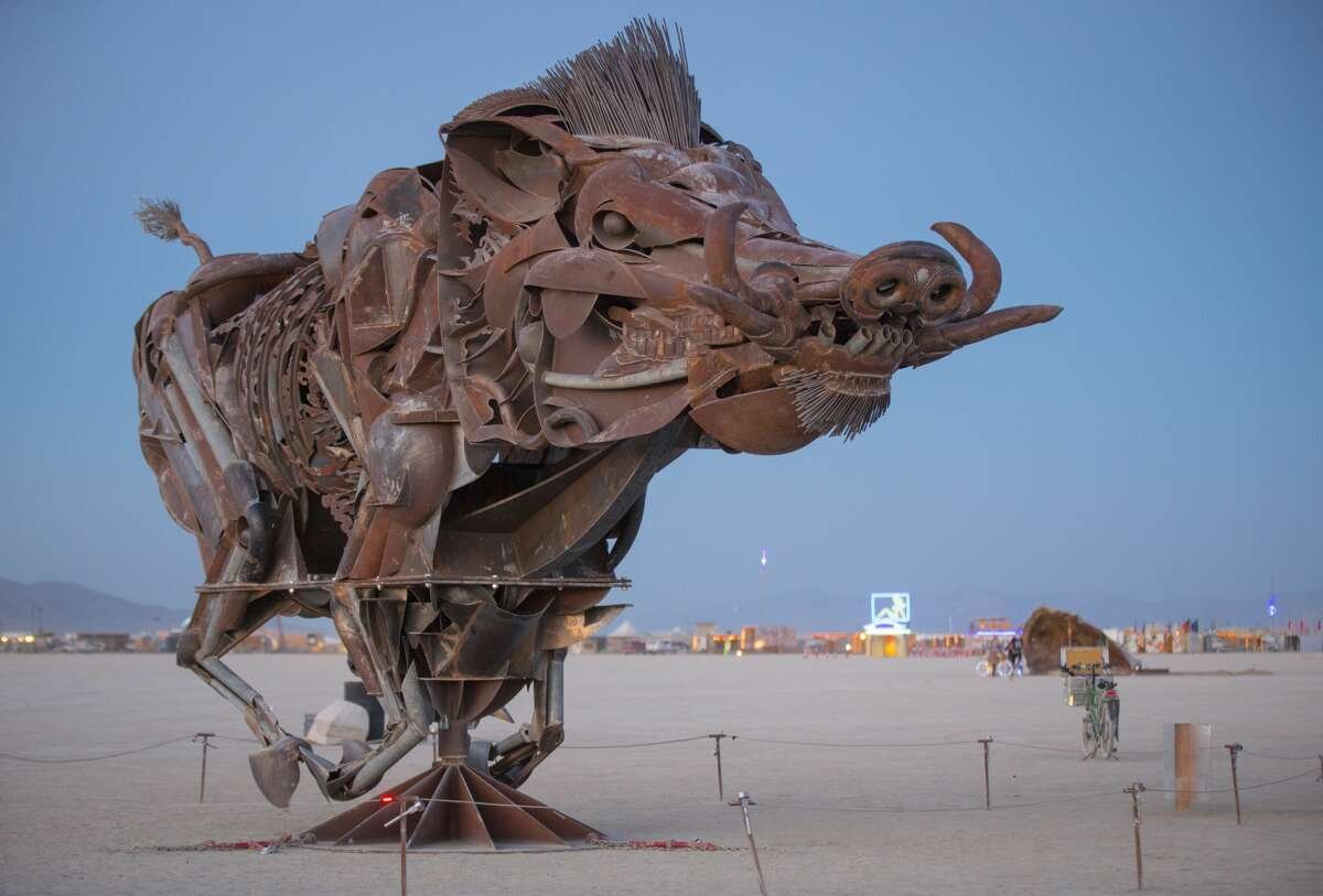 Burning man скульптуры